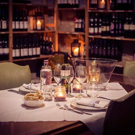Hotel Ristorante La Perla Varallo Pombia المظهر الخارجي الصورة
