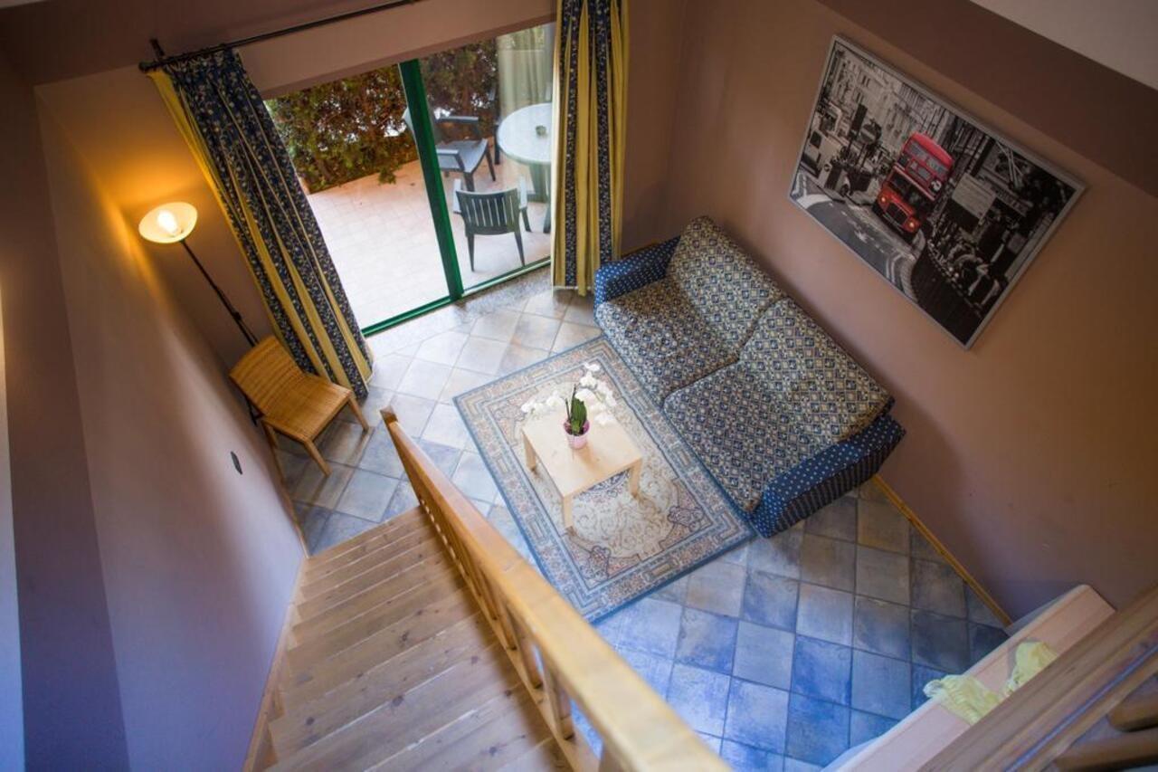 Hotel Ristorante La Perla Varallo Pombia المظهر الخارجي الصورة