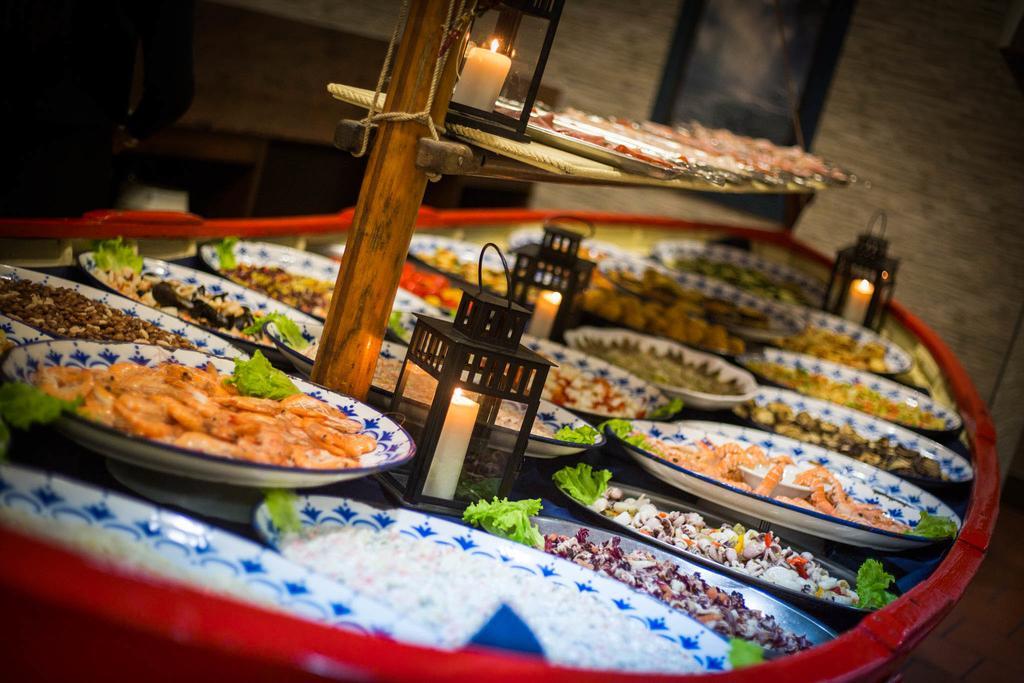Hotel Ristorante La Perla Varallo Pombia المظهر الخارجي الصورة