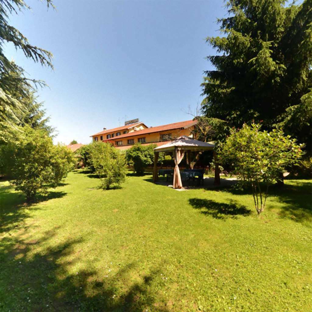 Hotel Ristorante La Perla Varallo Pombia المرافق الصورة